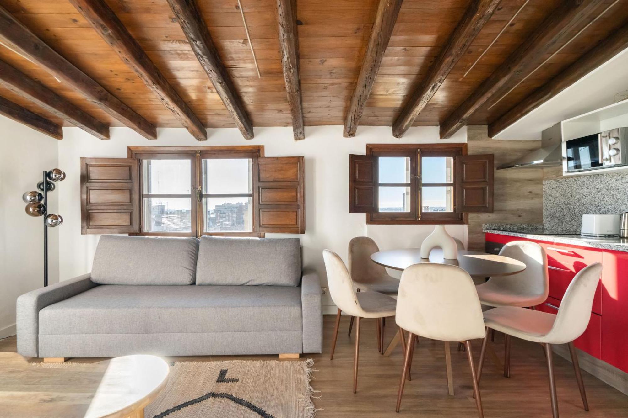 Апартаменты Atico Con Terraza En Lavapies Alquiler Temporal Мадрид Экстерьер фото