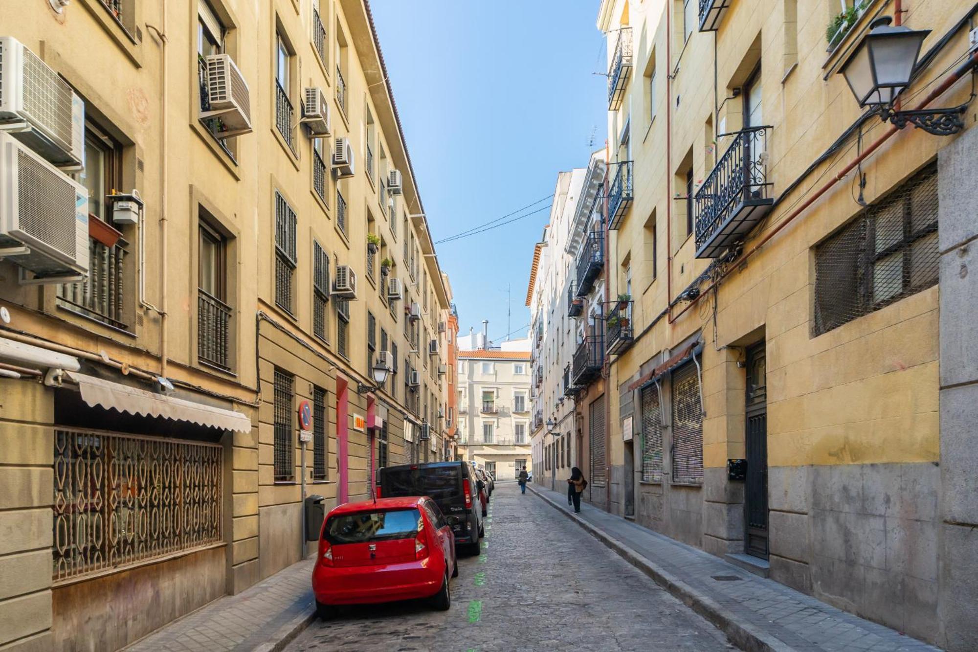 Апартаменты Atico Con Terraza En Lavapies Alquiler Temporal Мадрид Экстерьер фото